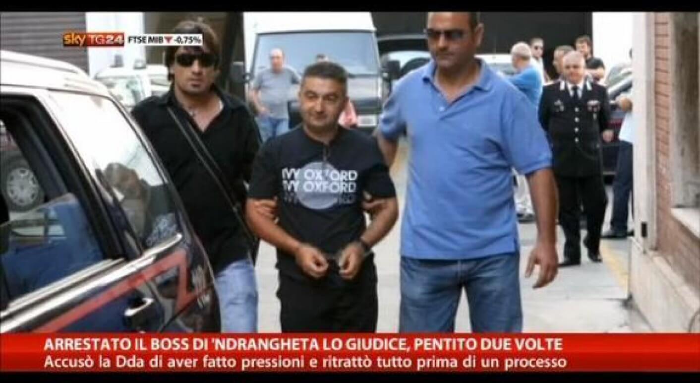 1384515044187_arrestato_boss_di_ndrangheta_lo_giudice_pentito_due_volte_videostill_1