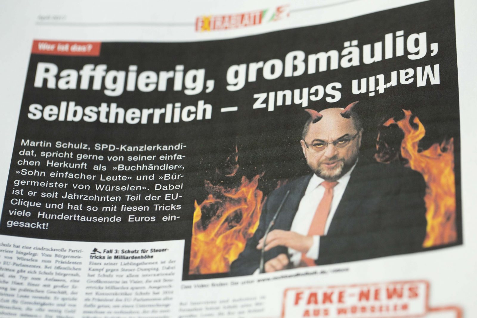 Ein Artikel aus dem ExtraBlatt verunglimpft den SPD-Politiker Martin Schulz © Ivo Mayr / Correctiv