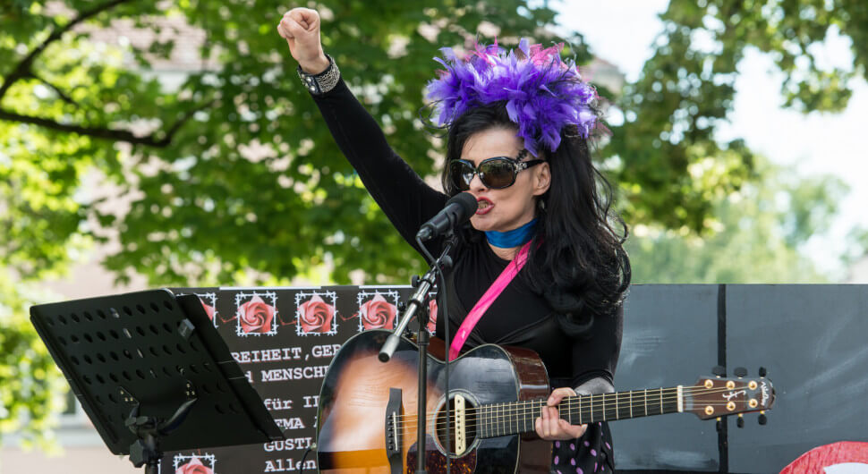 Nina Hagen bei einem Auftritt im Jahr 2014