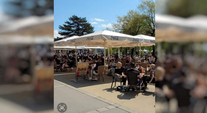 Restaurant-Terrasse in der Schweiz