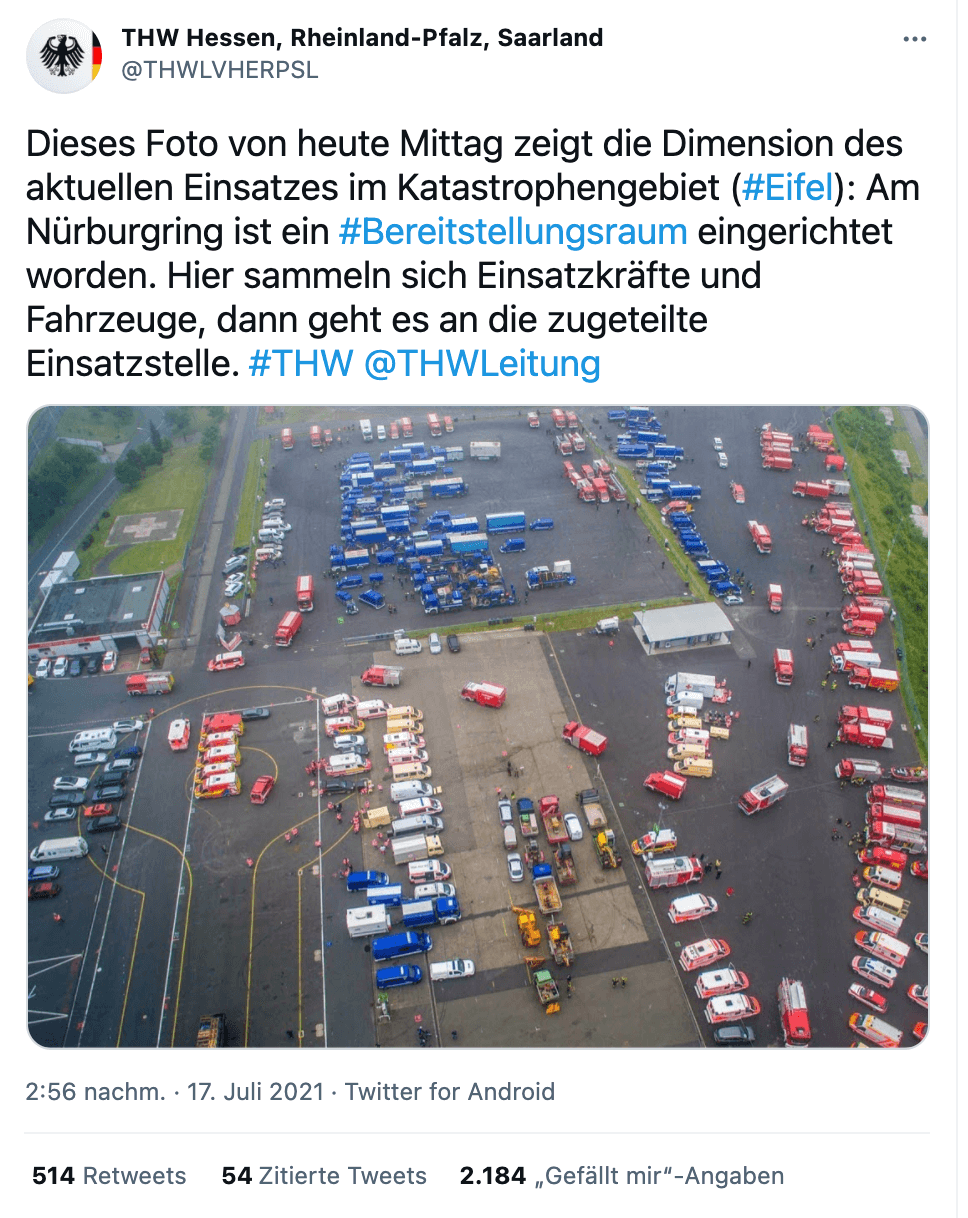Der Tweet des THW vom Bereitstellungsraum am Nürburgring am 17. Juli (Quelle: Twitter, THW Hessen, Rheinland-Pfalz und Saarland / Screenshot am 23. Juli 2021: CORRECTIV.Faktencheck)