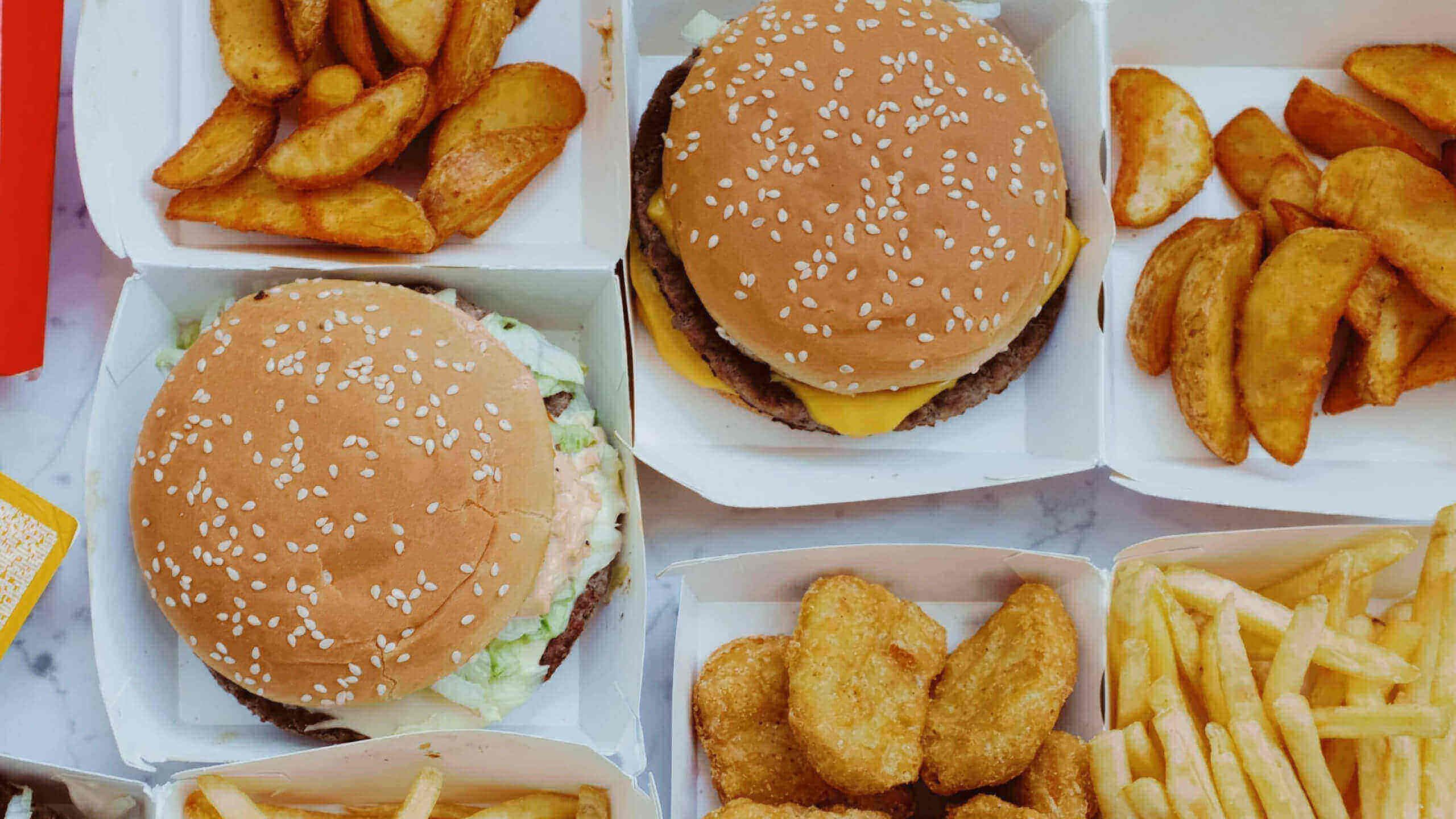 Fake News: Angeblich Menschenfleisch oder DNA in Essen, Burger, Pommes von McDonalds