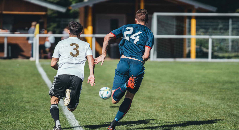 Bezahlung im Amateurfußball: Schwarzgeld von jährlich bis zu 500 Millionen Euro