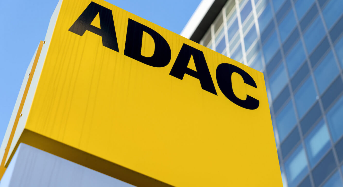 ADAC Firmenlogo