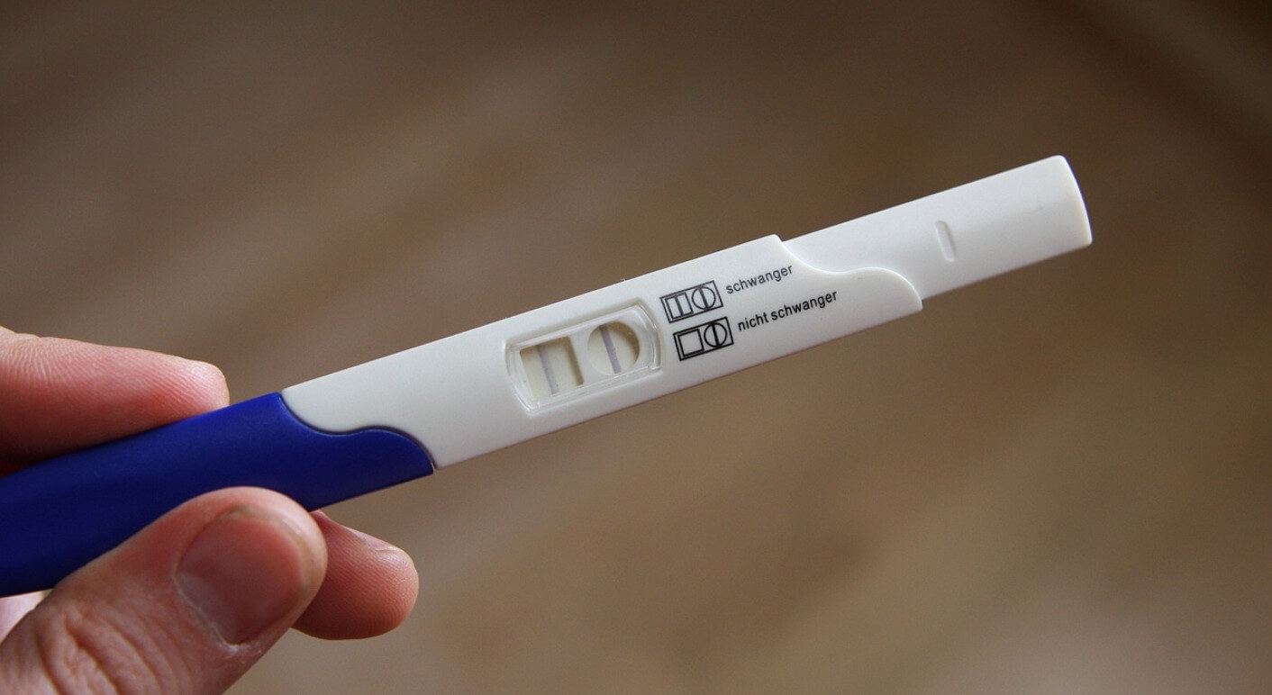schwangerschaftstest-pille-symbolbild