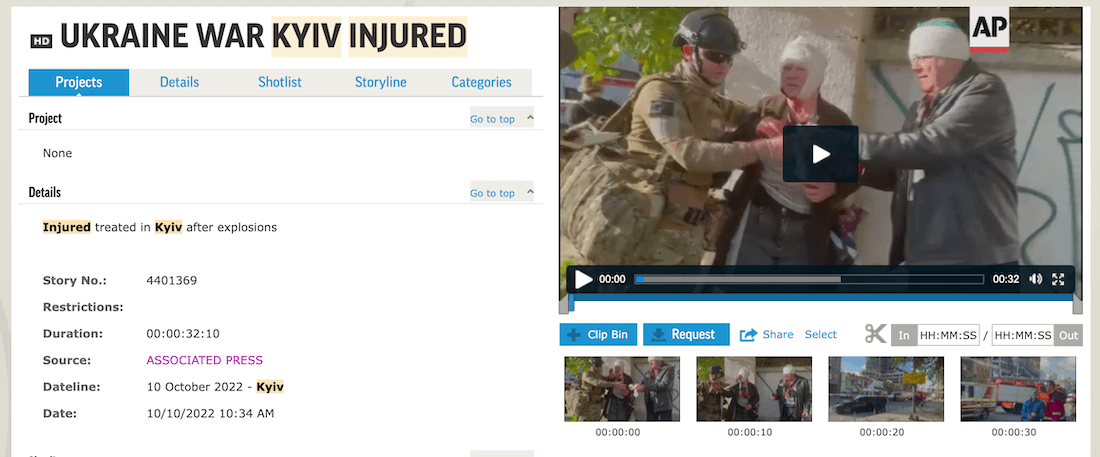 In der Datenbank der AP ist ein 32 Sekunden langes Video, das die Szene mit den Verletzten ebenfalls zeigt.