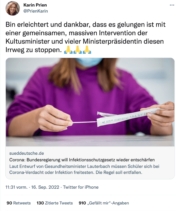 Schleswig-Holsteins Bildungsministerin Karin Prien äußerte sich auf Twitter zur umstrittenen Gesetzespassage. Sie schreibt, sie sei erleichtert und dankbar, dass "dieser Irrweg" gestoppt worden sei.