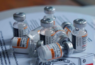 „Codes“ auf Impfstoff-Dosen