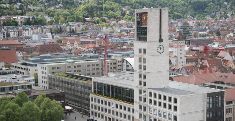 Stuttgart-rathaus-luftbild-symbolfoto
