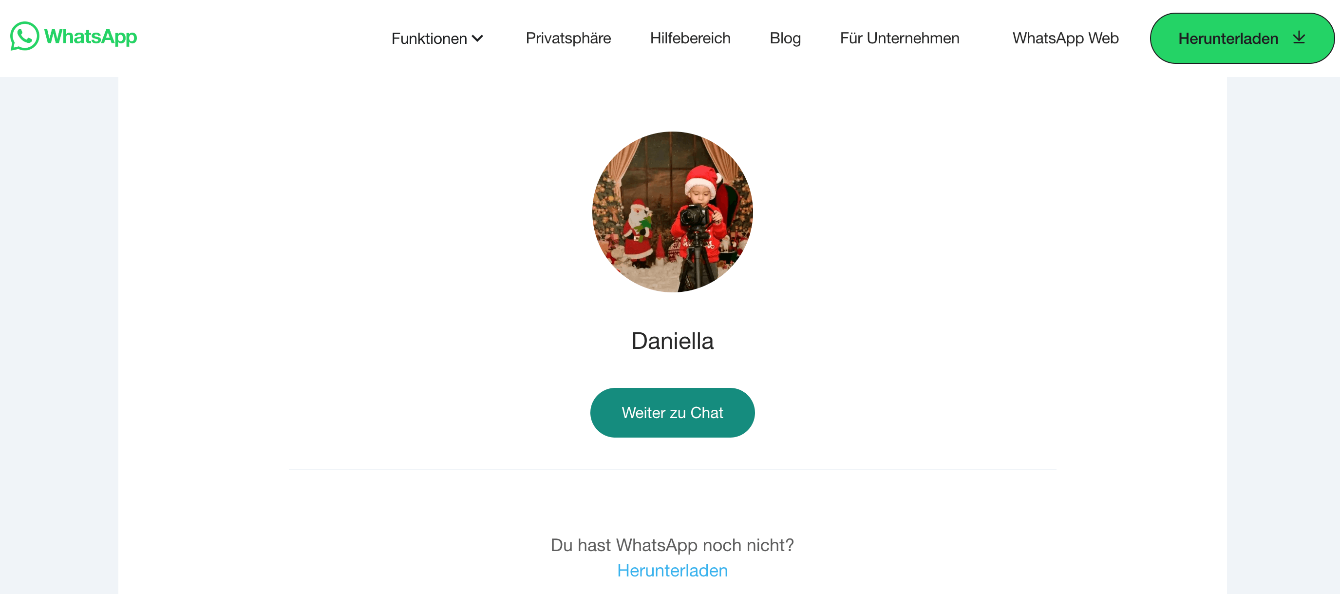 Man soll eine Nachricht über Whatsapp an Daniella schicken.