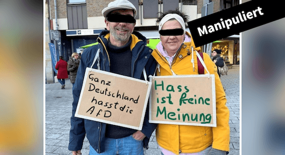Ein Foto zeigt zwei Demonstrierende nebeneinander. Eine Person trage ein Schild, auf dem steht: „Ganz Deutschland hasst die AfD“, die andere eines mit: „Hass ist keine Meinung“.