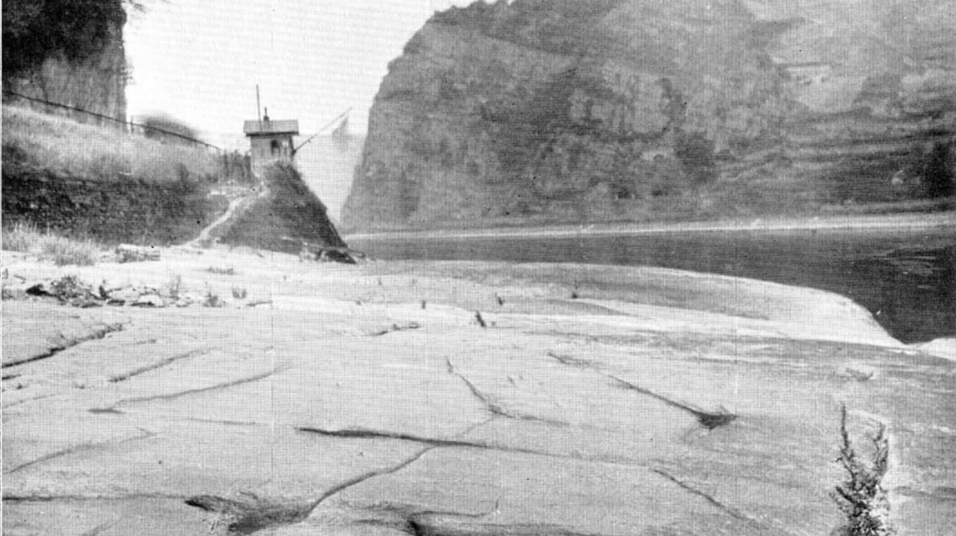 Niedrigwasser-am-Rhein-im-Jahr-1921-Warum-dieses-historische-Foto-nichts-ber-den-Klimawandel-aussagt