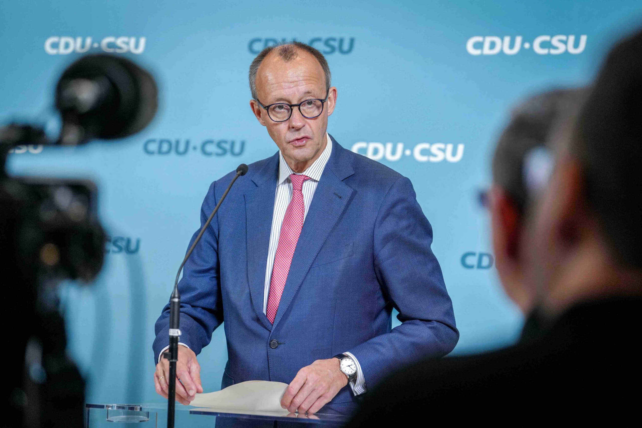 CDU-Kanzlerkandidat Friedrich Merz bei einer Pressekonferenz am 15. November 2024 (Quelle: Kay Nietfeld / Picture Alliance / DPA)