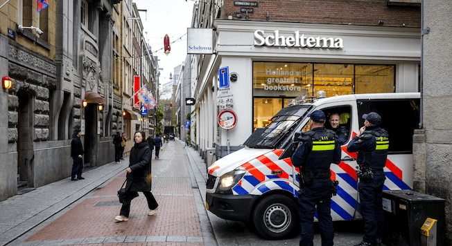 Foto eines Polizeiautos in Amsterdam.