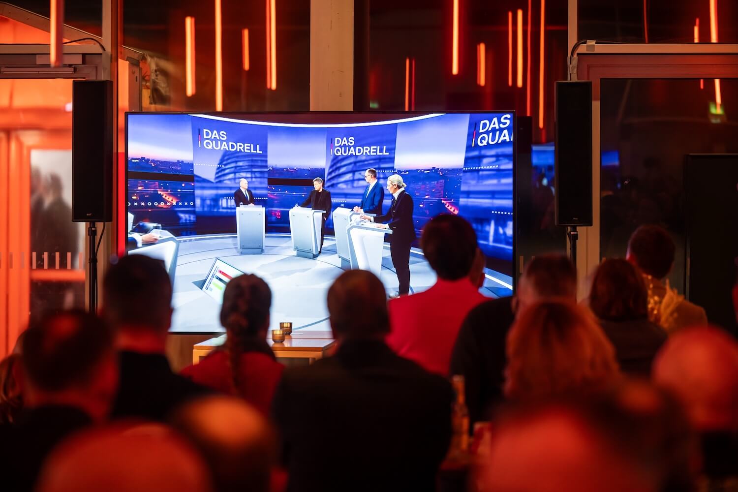 Am 23. Februar 2025 findet die vorgezogene Bundestagswahl statt – der Wahlkampf war auch immer wieder gespickt mit Desinformation. CORRECTIV.Faktencheck klärt auf (Symbolbild: Picture Alliance / DPA / Michael Kappeler)