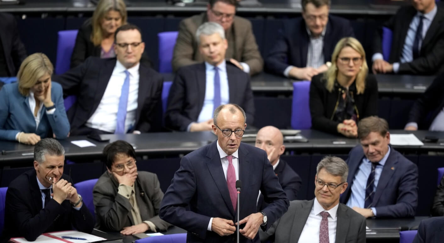 merz-bundestag-gruppenvergewaltigungen