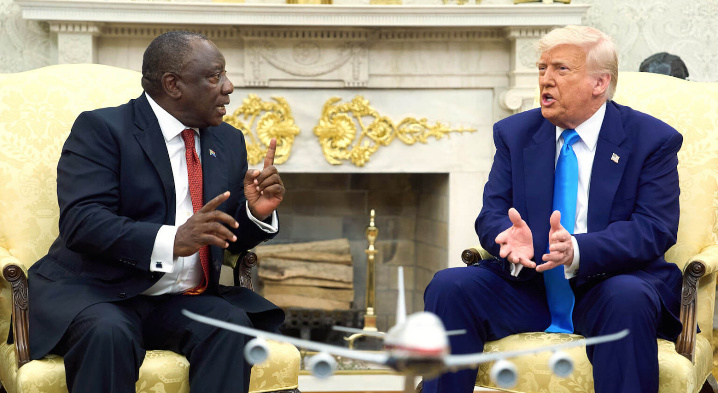 trump-ramaphosa-genozid-weisse-faktencheck-bildquelle-evanvucci-ap-picturealliance.jpg