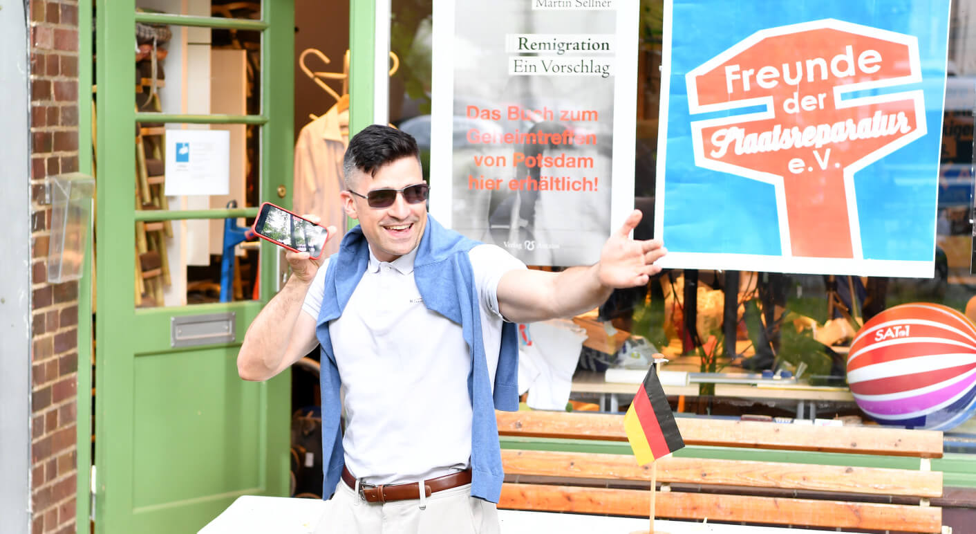 Demonstration gegen Veranstaltung mit Rechtsextremisten Sellner