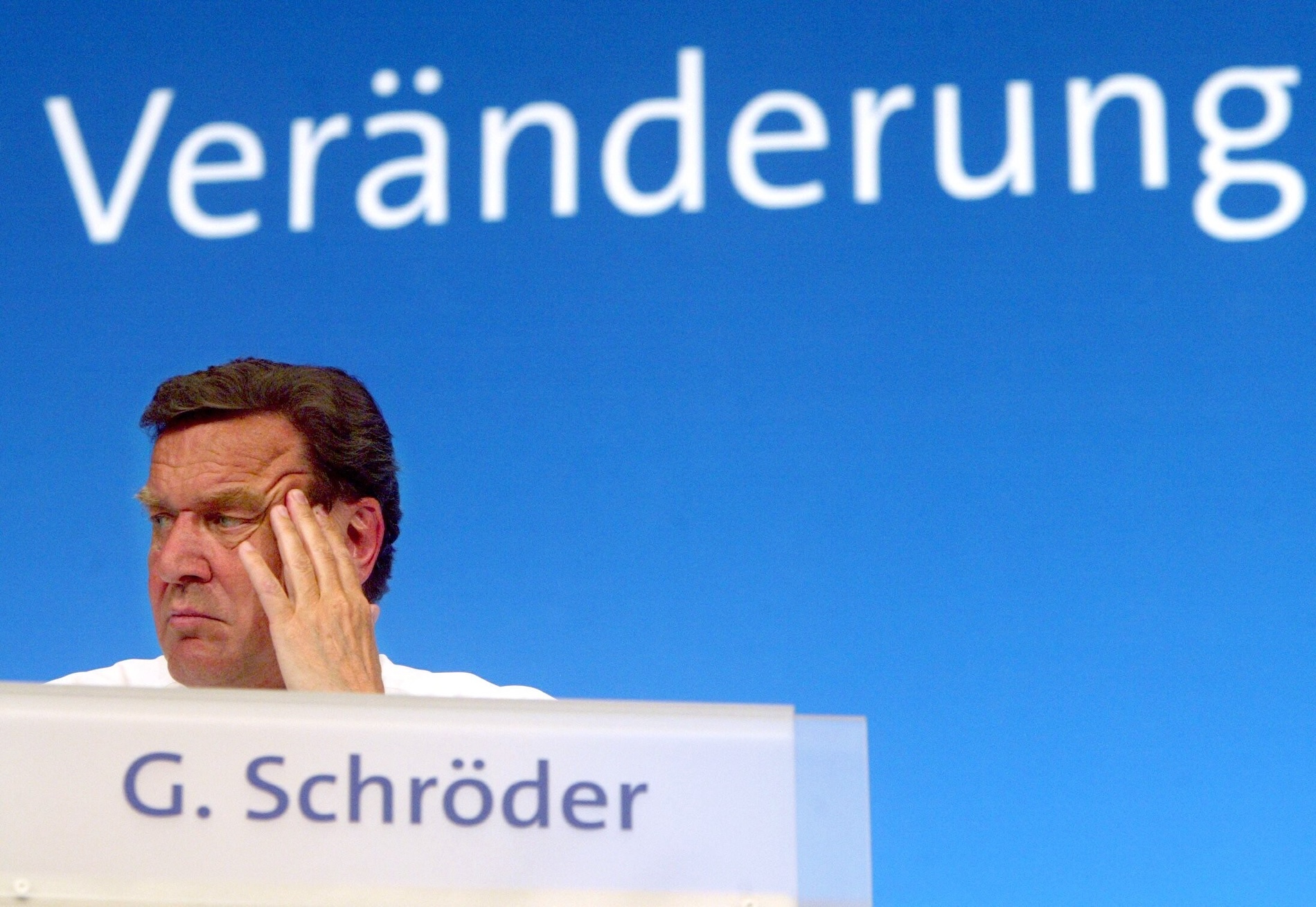 Gerhard Schröder 2003 nach einer Rede zur Agenda 2010