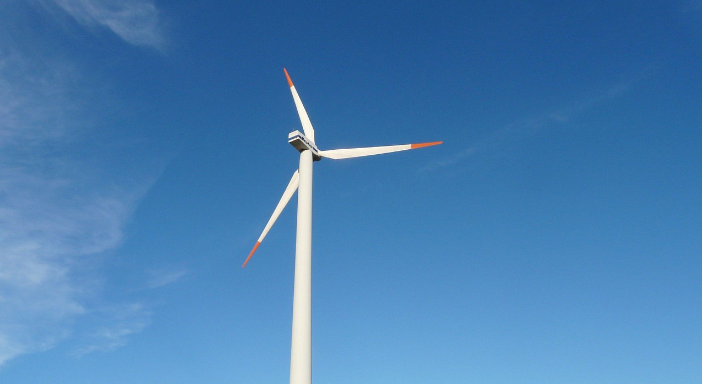 wind-turbine_hans-Pixabay