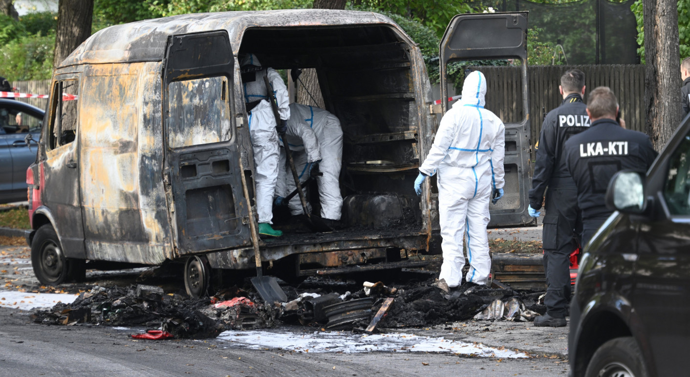 Brand in München - Großeinsatz von Polizei und Feuerwehr