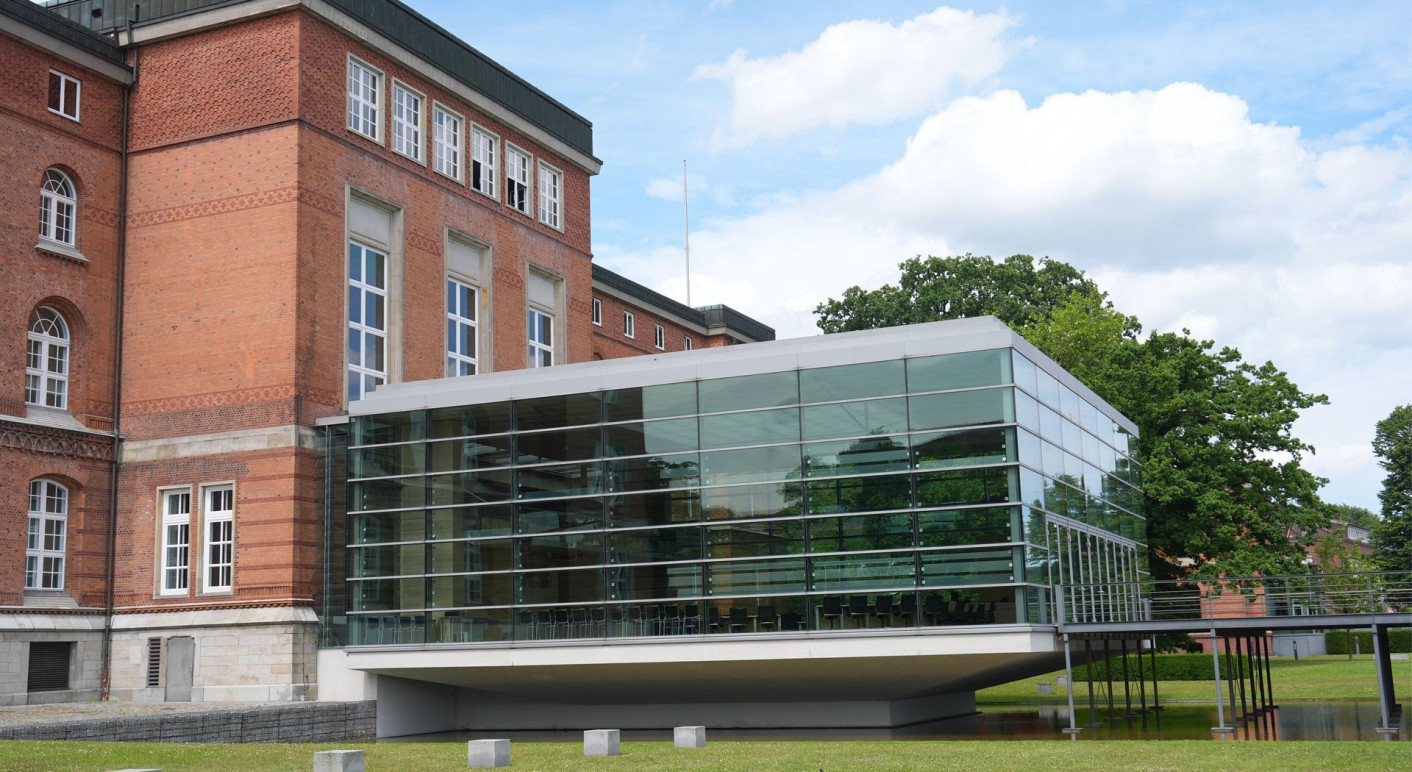 correctiv-faktencheck-plenarsaal-schleswigholstein