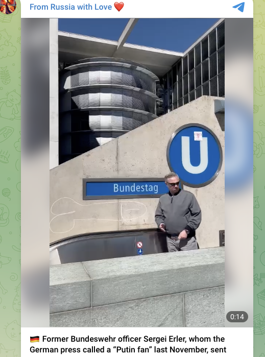 Erler mit der Penissilouette an der Bundestags-U-Bahnstation: „Ich mache"!