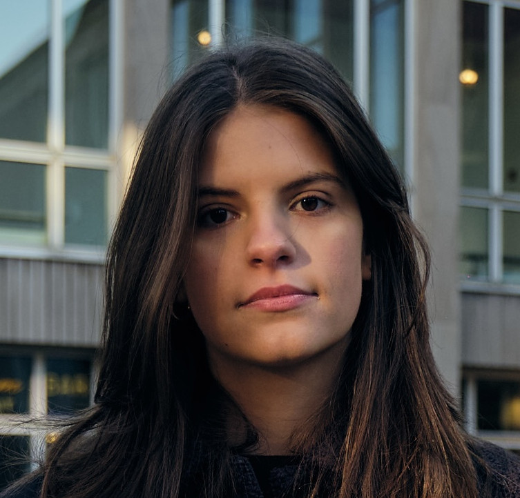 Porträt von Marie Hacker von der Bezirksschülervertretung Köln .