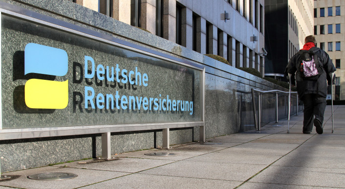 Ein Tiktok-Video stellt falsche Behauptungen über eine bedingungslose Rente bei psychischen Erkrankungen auf und wird mehr als 1,7 Millionen Mal gesehen