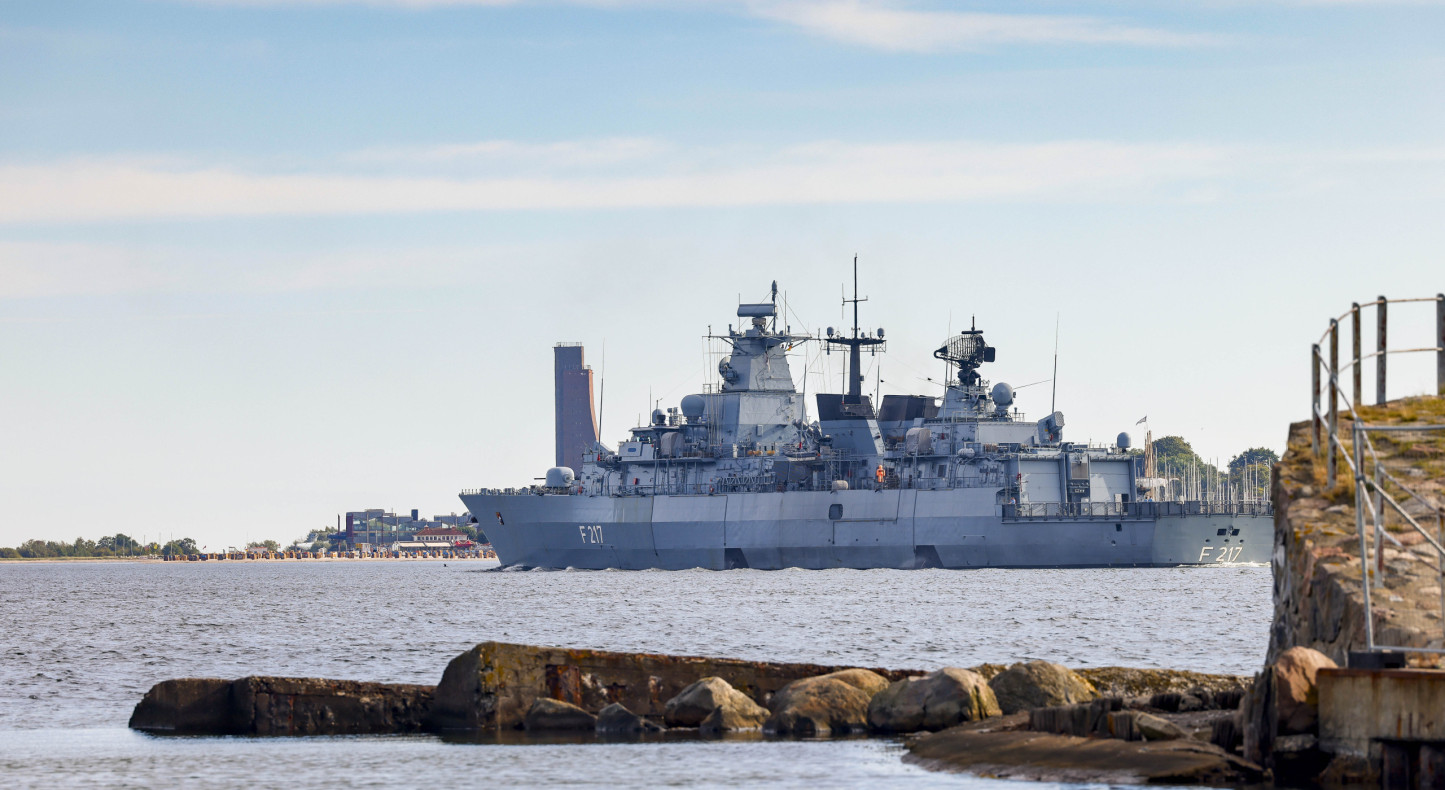 Deutschland-hat-keine-Flugzeugtr-ger-nach-Gr-nland-geschickt