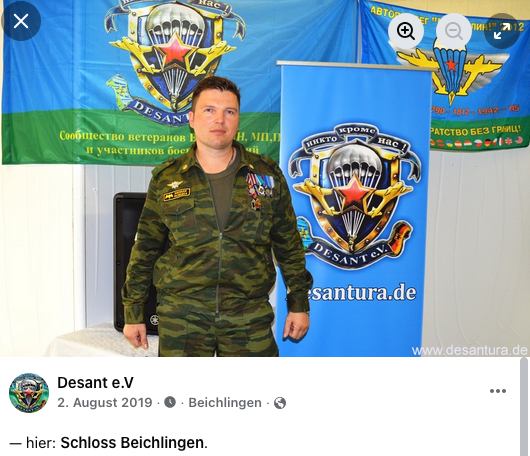 Seit 2017 ist Oleg Eremnko im Verein Desant aktiv, hier zu sehen in Uniform im Jahr 2019. (Quelle: Facebook / Desant e.V.; Screenshot: CORRECTIV)