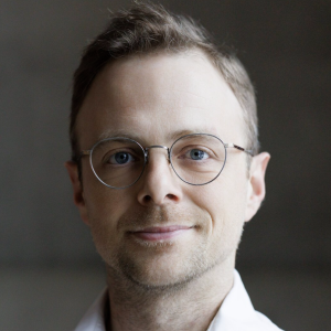 Portrait-Bild vonJean Peters