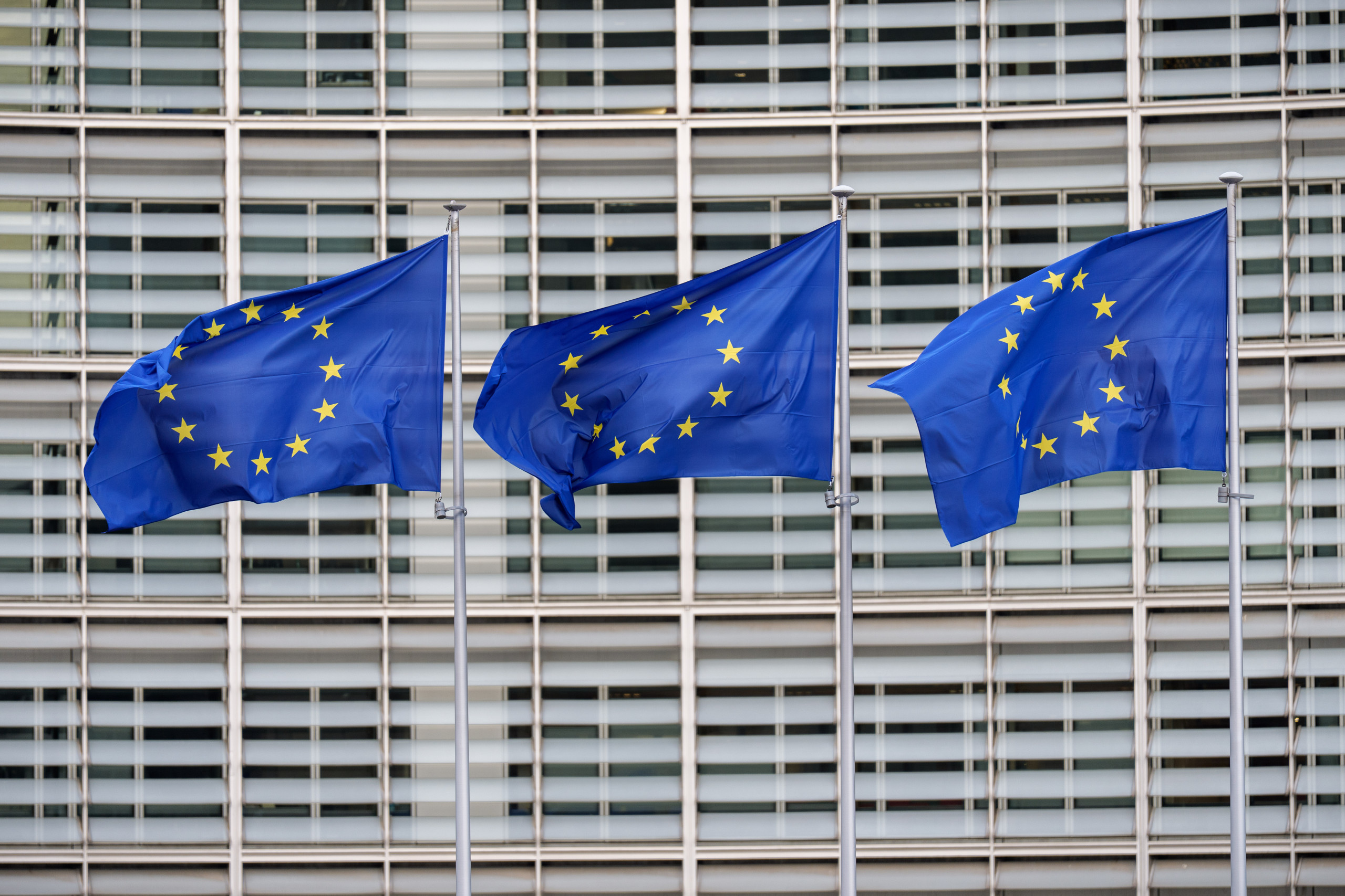 Im Jahr 2024 ahndete die EU-Kommission Verstöße von Apple und Meta, online finden das manche offenbar unfair und ziehen einen schiefen Vergleich zwischen Steuern und Strafzahlungen