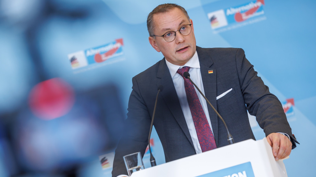 Tino Chrupalla (AfD), bei einem Statement der AfD am 04.11.25 in Berlin.