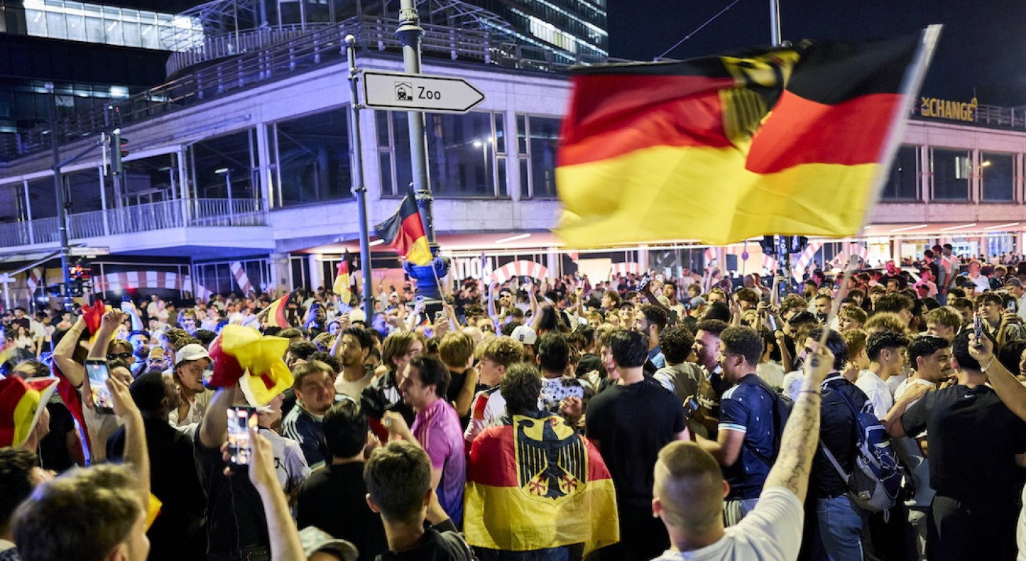 Deutschlandfahne-verboten-Beitr-gen-zu-viralem-Video-fehlt-Kontext