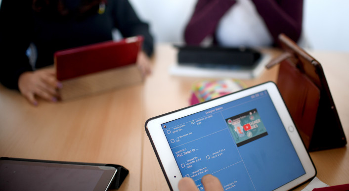 Mit datensicheren Chatbots zieht KI in allen Klassenzimmern ein