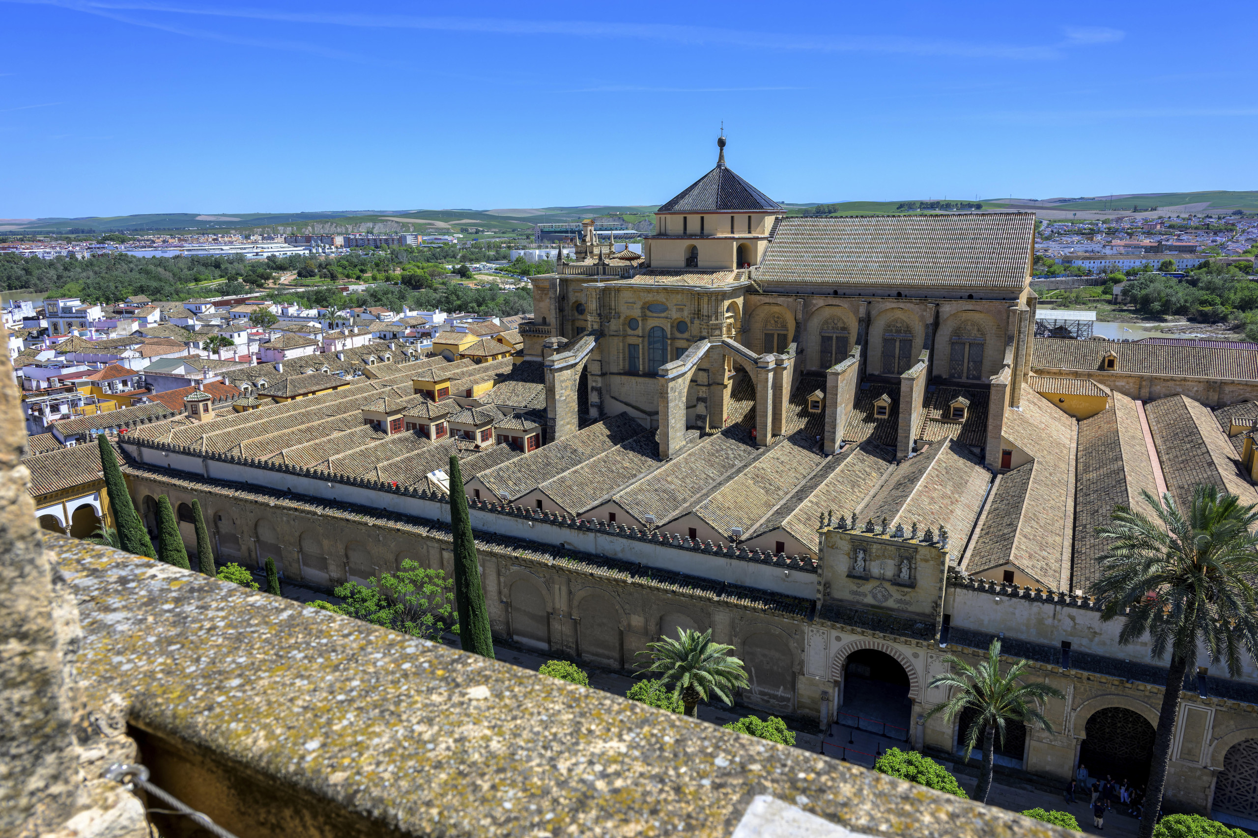 Die Kathedralmoschee von Córdoba geht auf die maurische Herrschaft in Spanien im Jahr 785 zurück