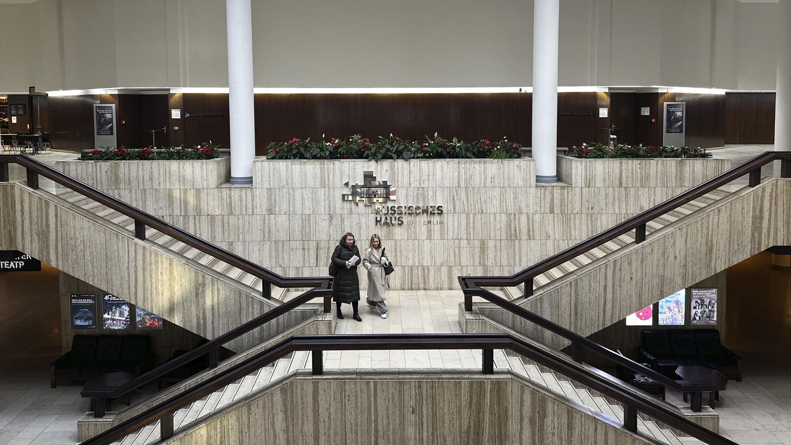 Das Russische Haus in Berlin soll nach dem Drohnen-Anschlag in Leipzig offenbar geschlossen werden. Foto: picture alliance / Jochen Eckel | Jochen Eckel