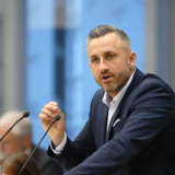 Ulrich Siegmund (AfD), Vorsitzender der AfD-Landtagsfraktion, spricht im Landtag von Sachsen-Anhalt zu den Abgeordneten.